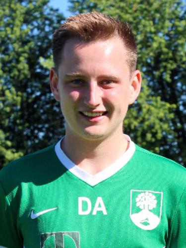 Dominik Adler