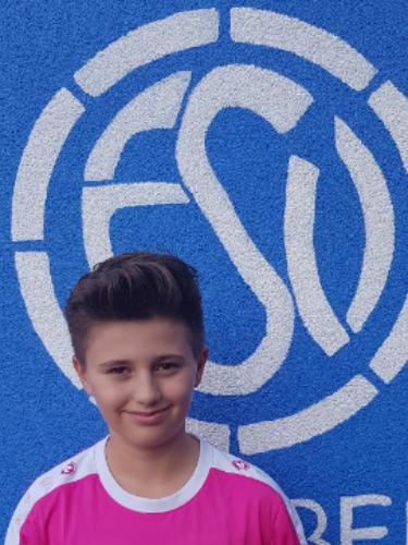 Adenis Zeneli