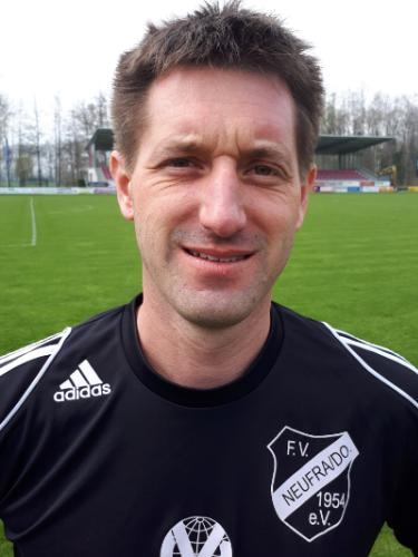 Tobias Siebert