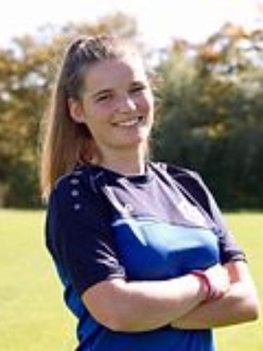 Sophie Bayer