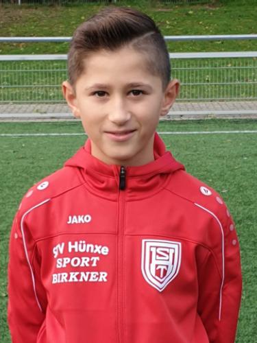 Nikolas Pezer