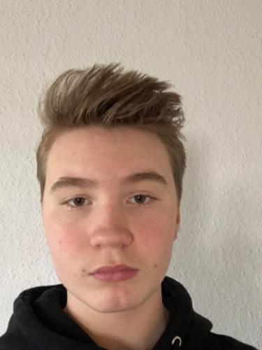 Niklas Thomas Garrecht