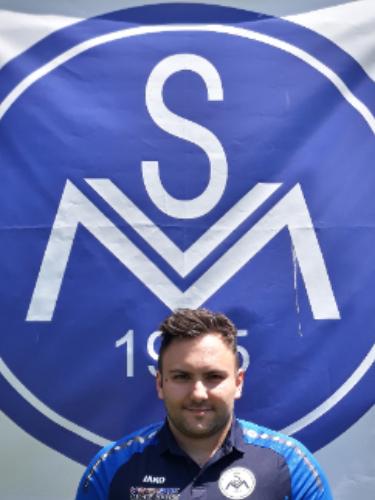 Kadir Akcay