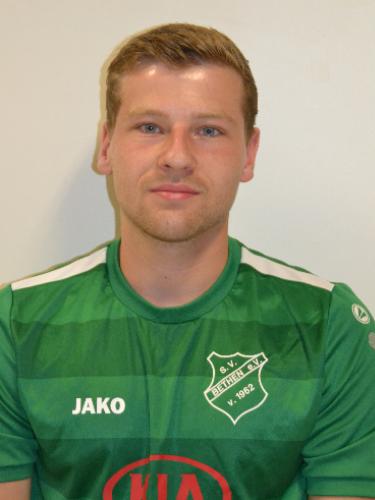 Niklas Emken