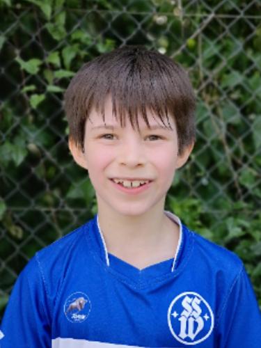 Noah Annasenz