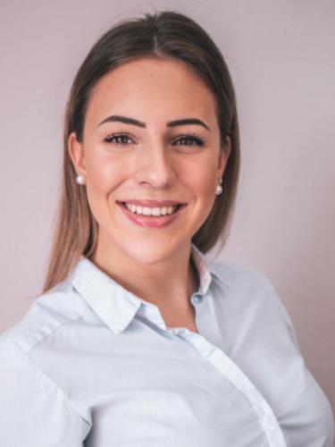 Nina Tess Kluschewski