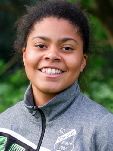 Charmaine-Akosse Bright