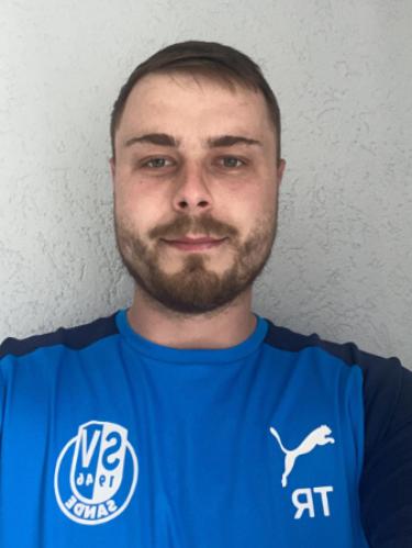 Patryk Krystoszek