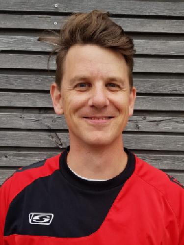 Dominik Theseling