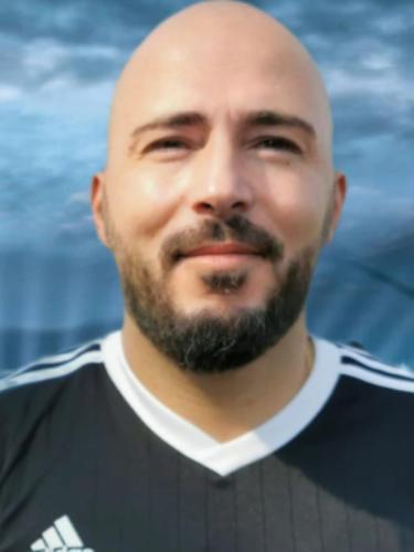 Dennis Chaves-Romero