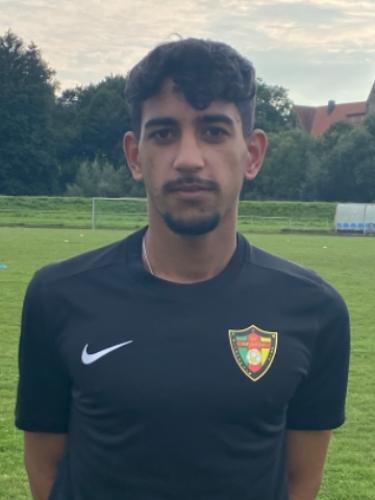 Ali Naveet