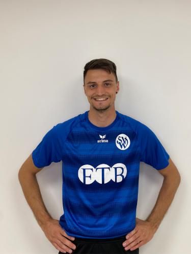 Niko Baur