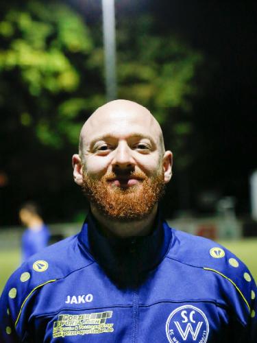 Lukas Lenkeit