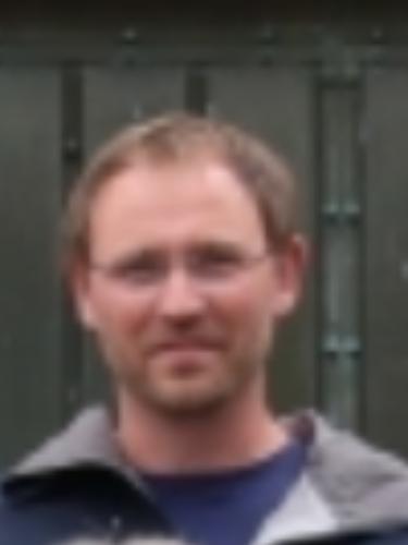 Simon Lauterbach