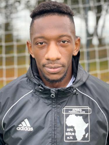 Uwe Dien Merci Luvuezo