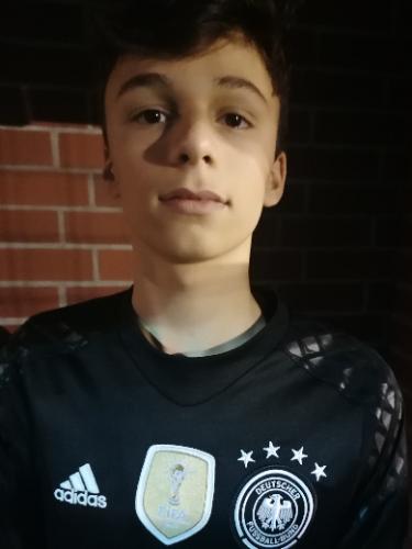 Ali Azizi