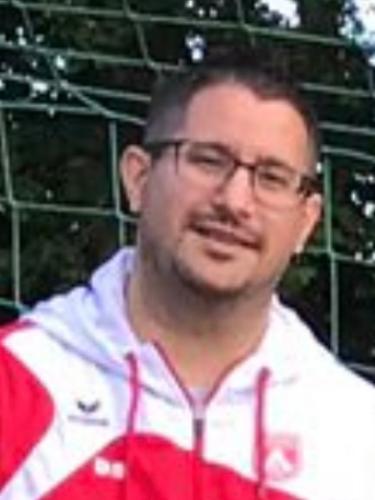 Dominik Strasser