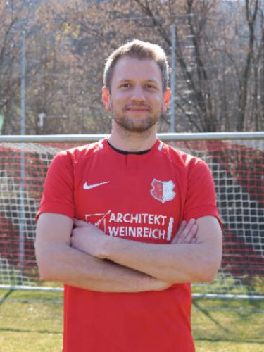 Tobias Fischer