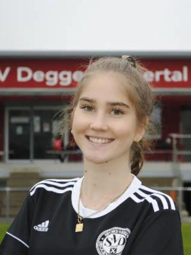Annie Schwelling