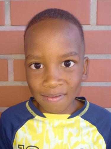 Bradley Mandla Kataraumbe