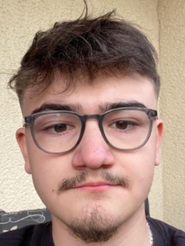 Efe Enes Cam
