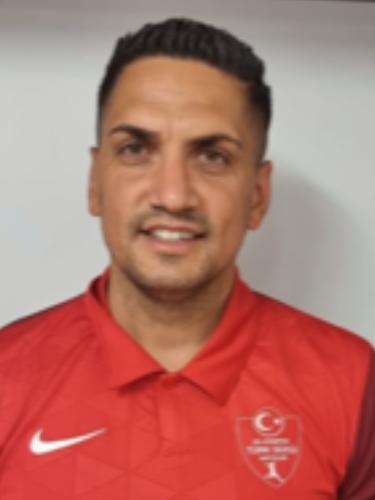 Volkan Oeztuerk