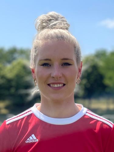 Julia Dworschak