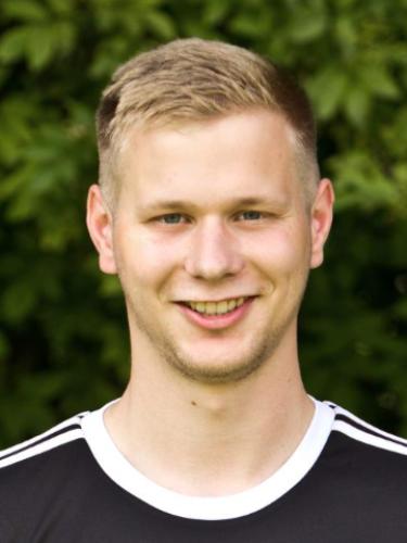 Jannik Engel