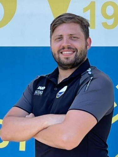 Denis Sezer