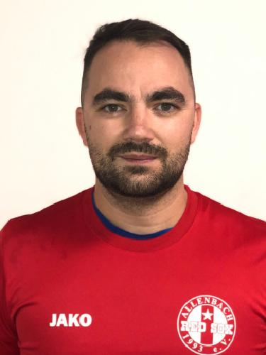 Dennis Tavera