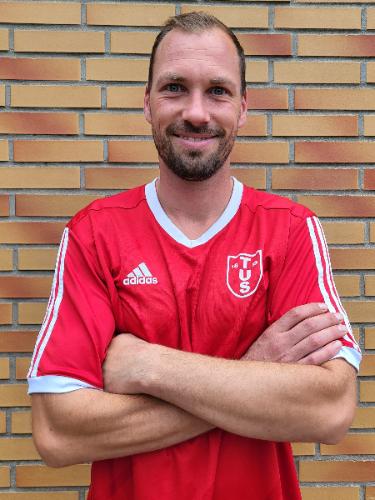 Simon Büscher