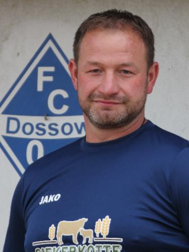Dennis Buchert