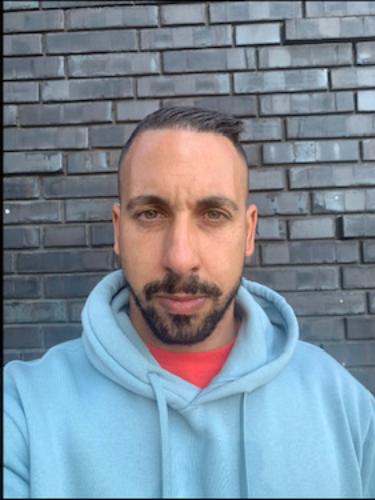 Sezer Badur