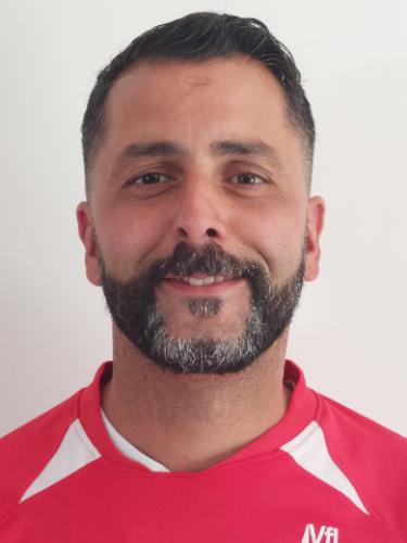 Erhan Oencuecuek