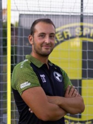 Lukas Oeser