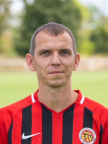Daniel Bernhardt