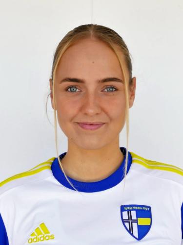 Julia Welper