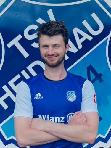 Dominic Ahrens