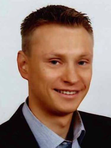 Peter Knapik