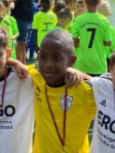 Ayden Brunin Bitty Akone