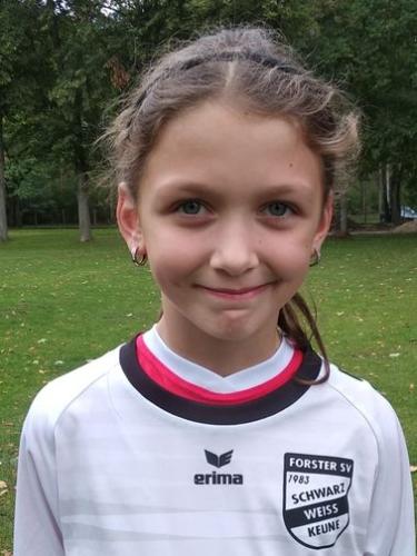 Nele Lee Haroska