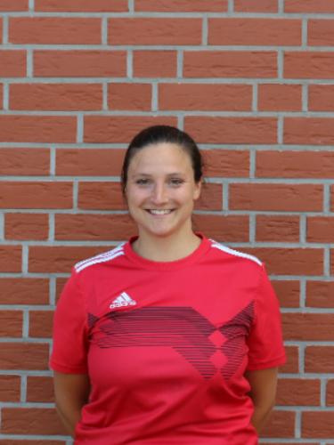 Nadine Hillebrand