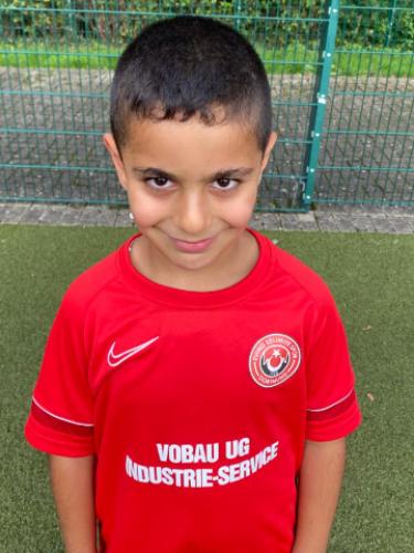 Halil Göl