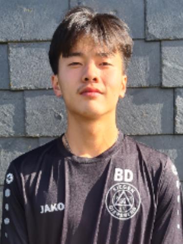 Ya Wei Yang