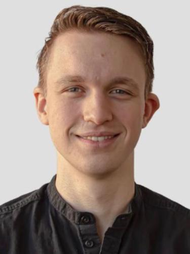 Yannic Becker