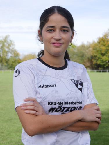 Nathalie Holzäpfel