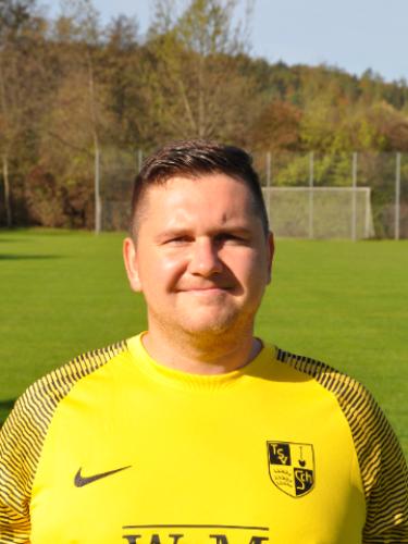 Deni Czogala