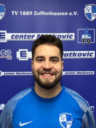 Sezer Benzer