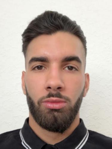 Özgür Ayhan