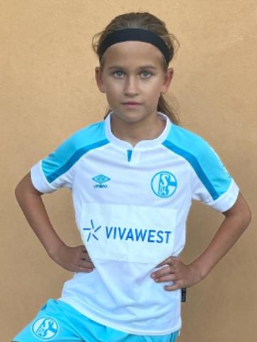 Zoe Justine Islacker